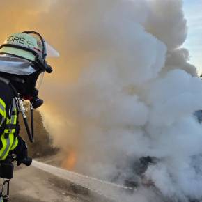 75a1b987-87d8-4961-a49f-e5e65ed28e77_original